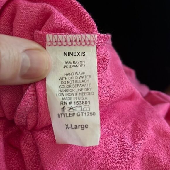 New Ninexis pink wide neck top - Picture 3 of 10